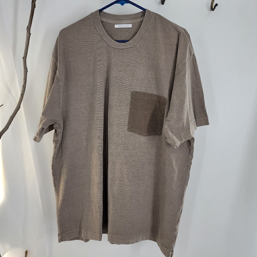 John Elliott tan crewneck tshirt